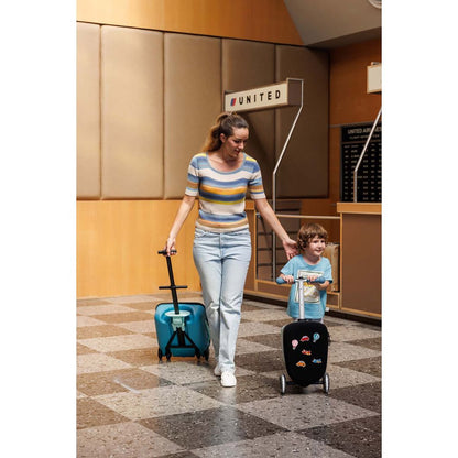 Micro Koffert og sparkesykkel i ett - Junior Patch &amp; Play - Frosty Blue