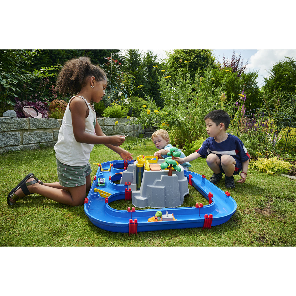 Aquaplay kanalsystem tilbehør, 2 containerskip m/figurer