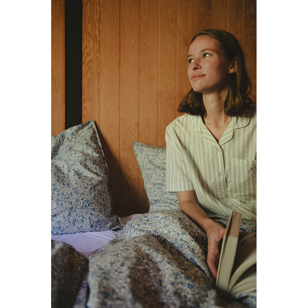 Studio Feder voksensengetøy, økologisk percale - Floral day