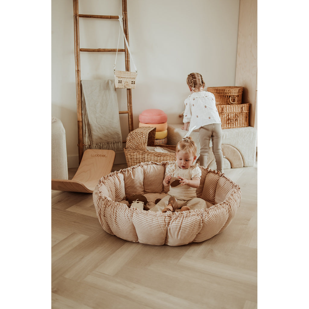 Play&amp;Go Bloom, Tre-i-én babyleketeppe, økologisk - Stripes brown