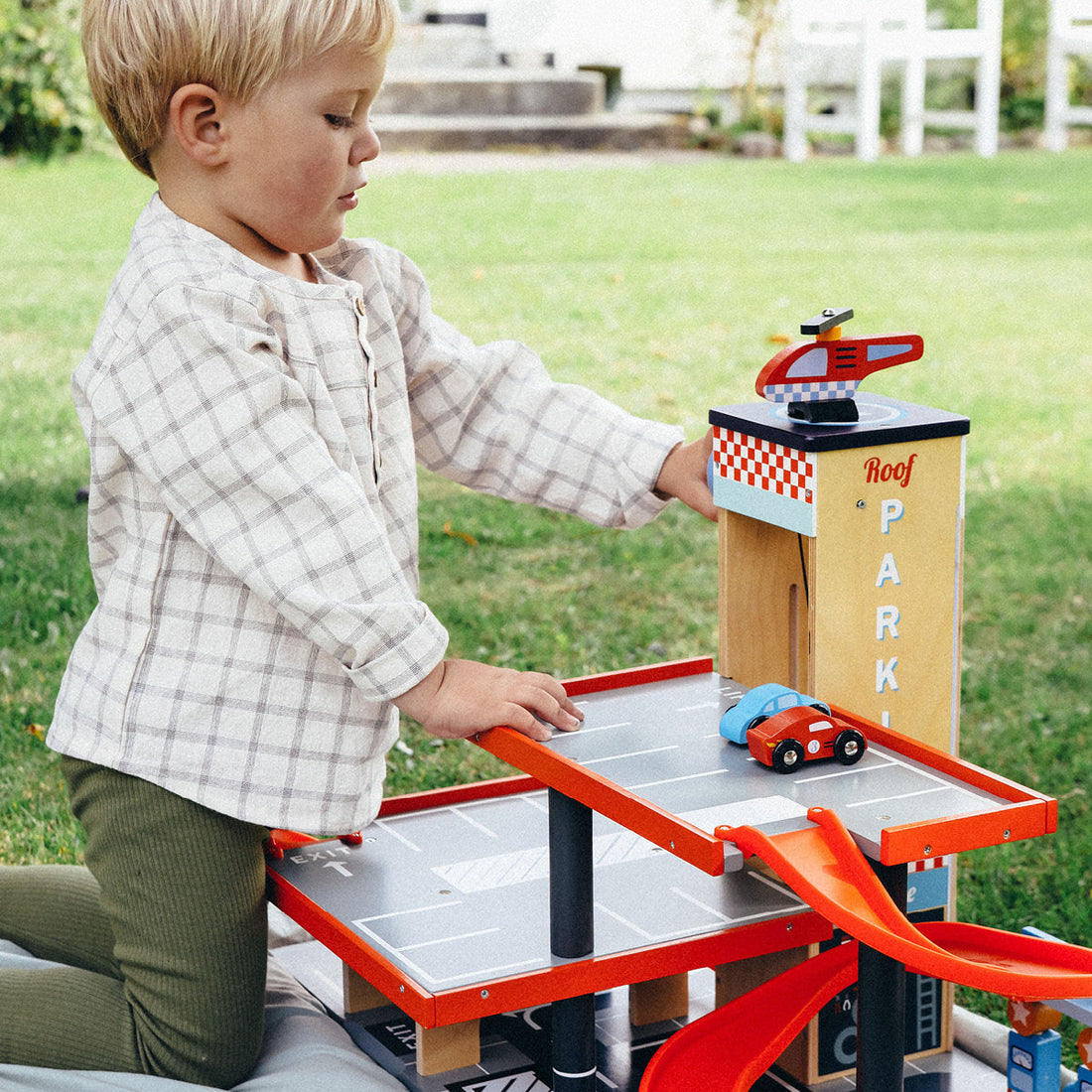 Tender Leaf - Parkeringshus