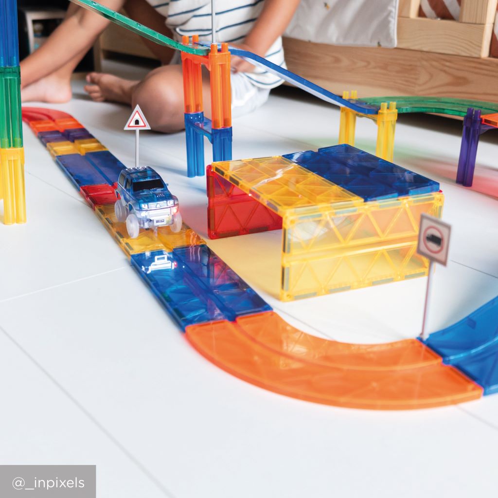 Cleverclixx Magnetisk byggesett, Race track add-on curves Intense - 15 deler