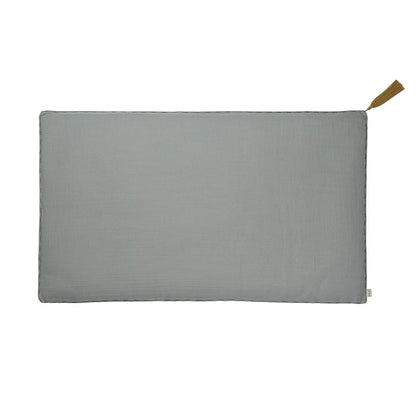 Numero 74 pude med kvast, 40 x 70 cm, silver grey