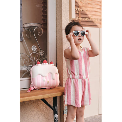 Zoy Zoii rygsekk, Strawberry cake