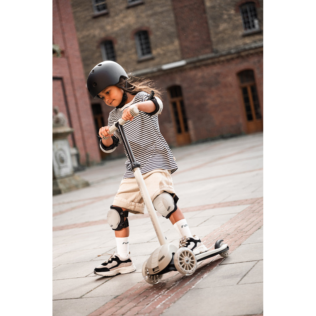 Scoot and Ride Highway Kick 3S, sparkesykkel - LED Steel