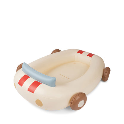 Konges Sløjd Badering, Bil