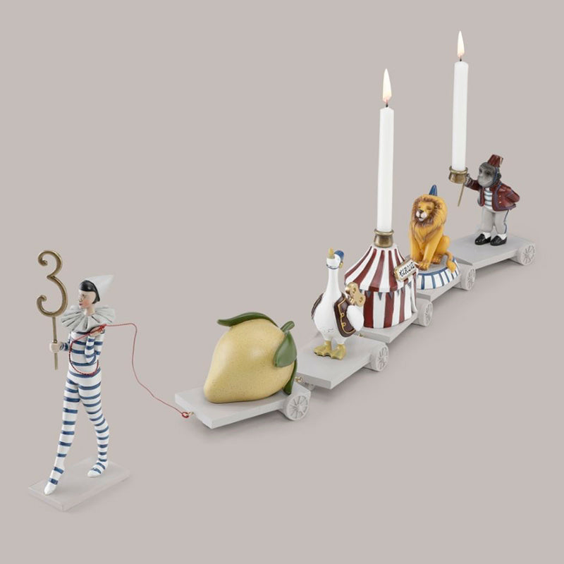 Konges Sløjd Bursdagstog, Sirkuskaravane