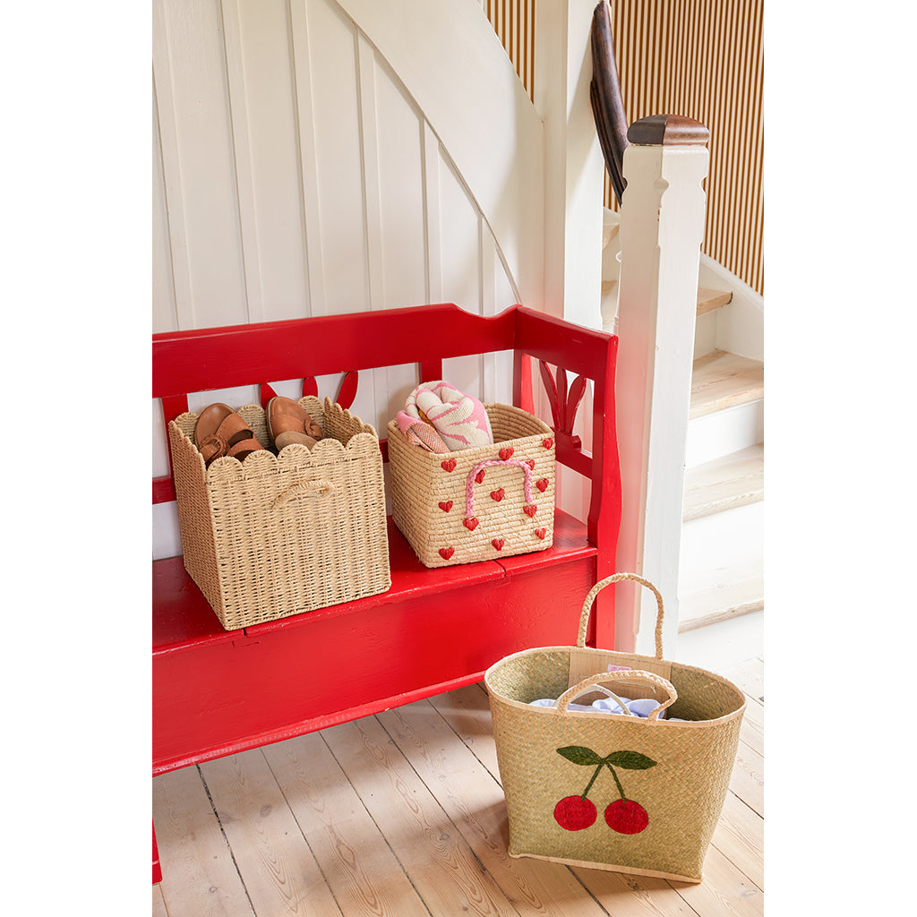 Rice kurvveske i natur med kirsebærbroderi