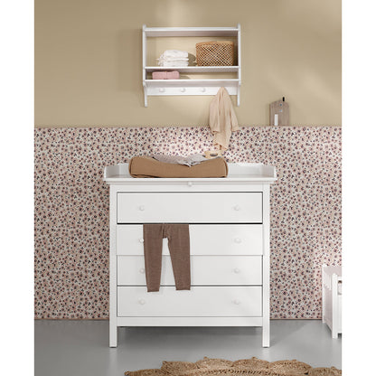 Oliver Furniture Seaside bokhylle m. knagger