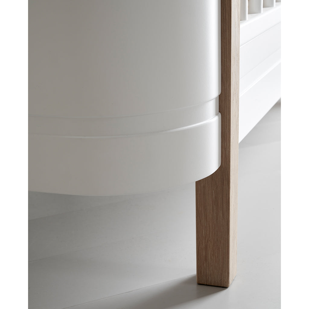 Oliver Furniture, Wood Mini+ Basic sprinkelseng - hvit/eik