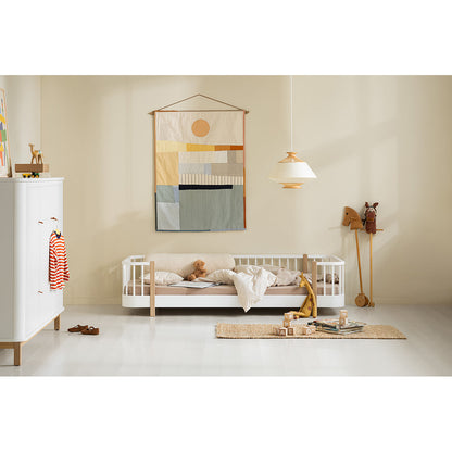 Oliver Furniture, Wood Original, Gulvseng - Hvit/Eik