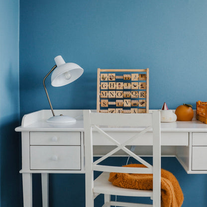 Leitmotiv Hood bordlampe i metall, Iron matt white