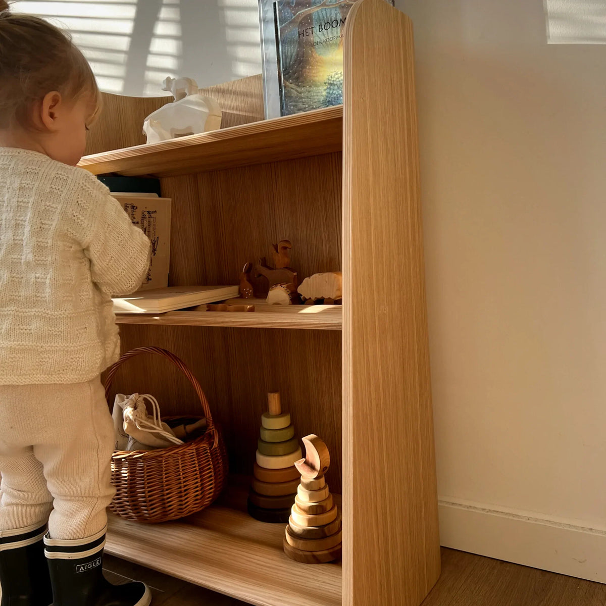 Curve-Lab bokhylle for barn, Curvy Bookcase - Oak