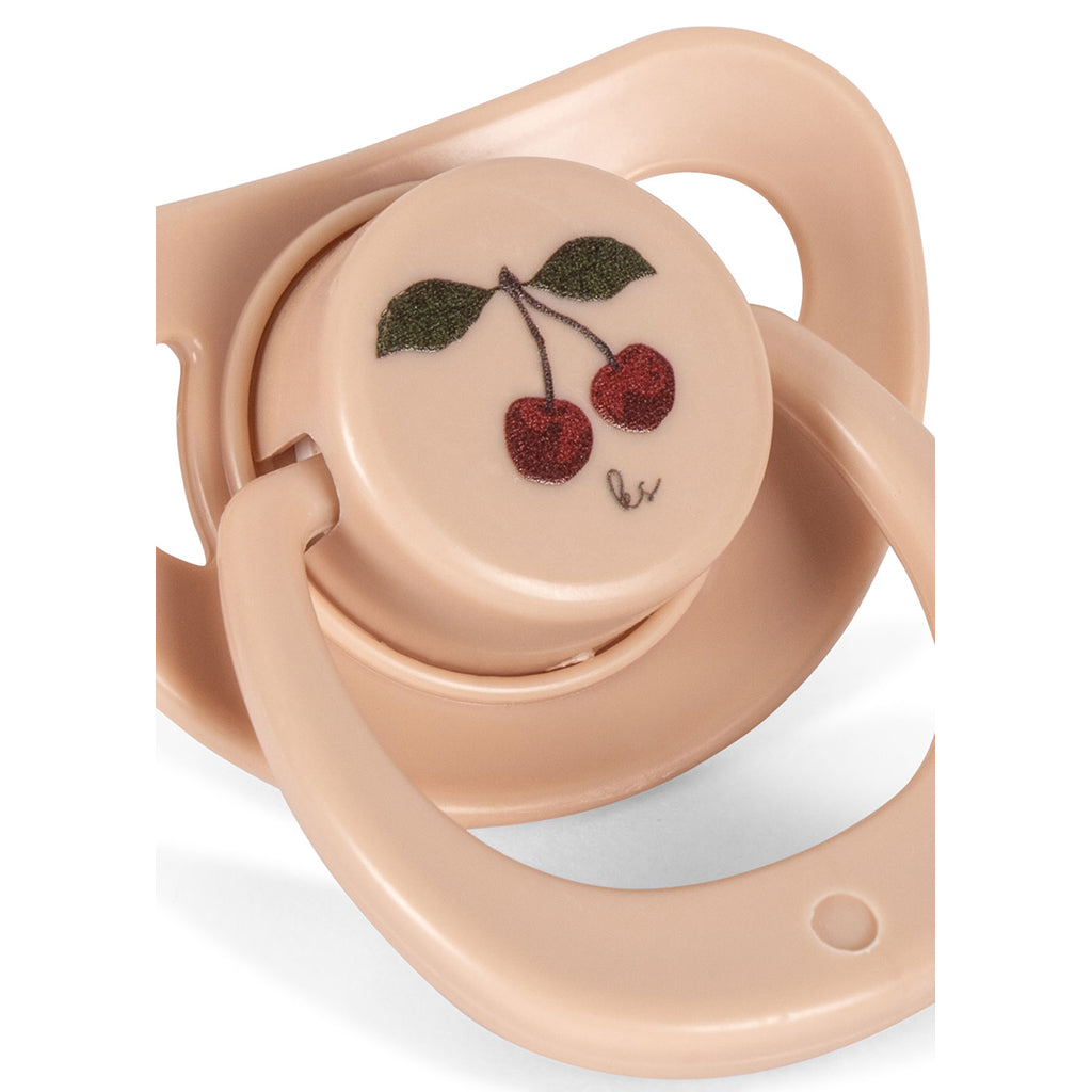 Konges Sløjd Coco dukke og klapvogn i gaveeske - fås kun hos Lirum Larum Leg