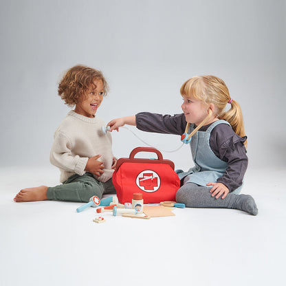 Tender Leaf, Doktorveske