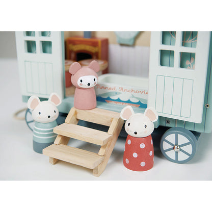 Tender Leaf, Dukkehus - Musenes hytte