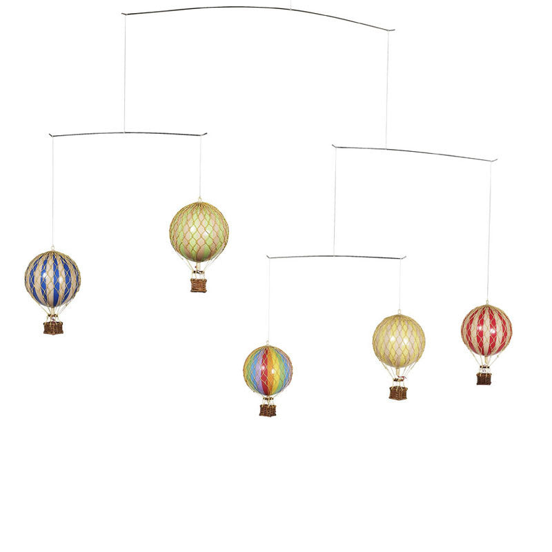 Uro med luftballonger, klare farger