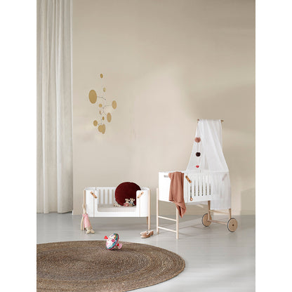 Oliver Furniture, Wood Co-sleeper, vugge og benk - Multifunksjon babyseng