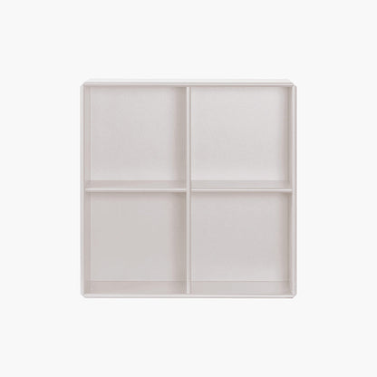By Aulum Atlanta vegghylle, dybde 23 eller 33 cm - Sand (Siste frist for bestilling før sommeren er 24/6-26, produksjonen er tilbake mandag 27/7-26)