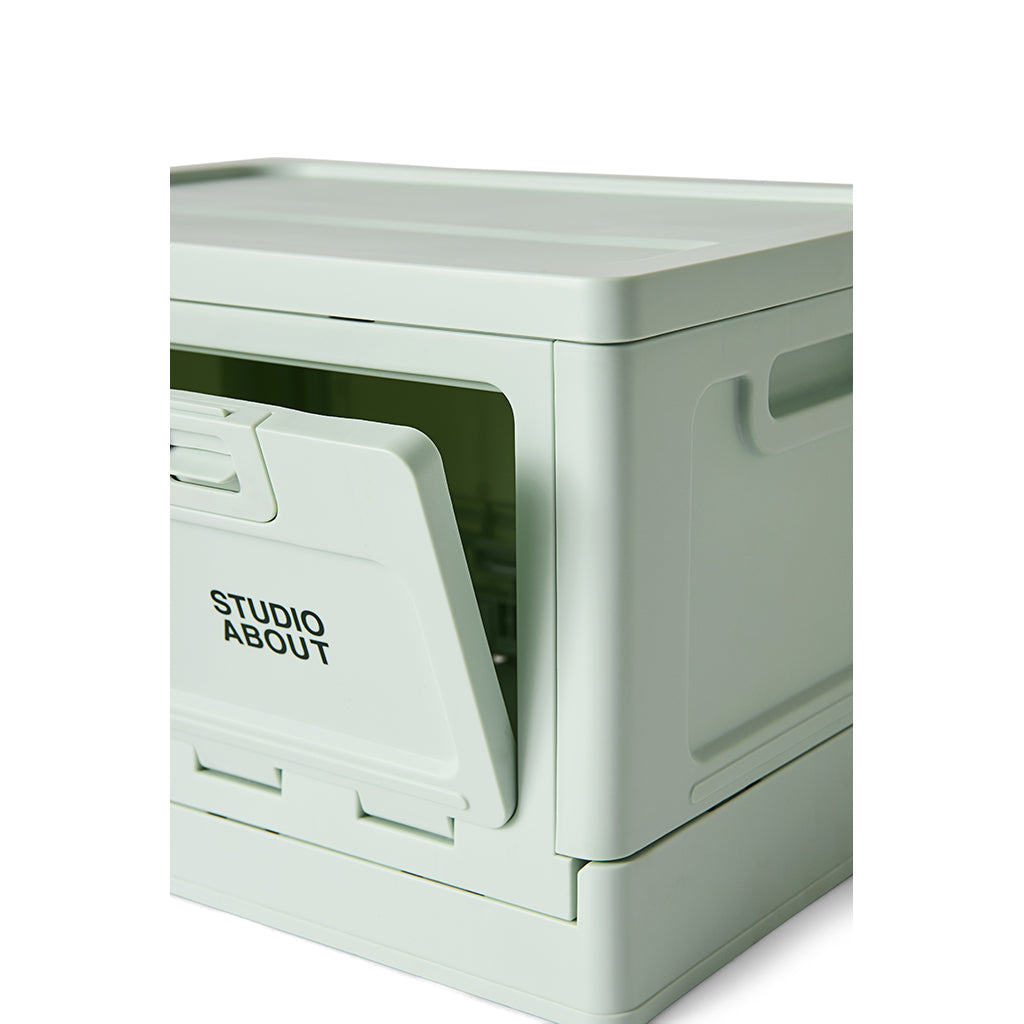 Studio About, Boks stor - Mint
