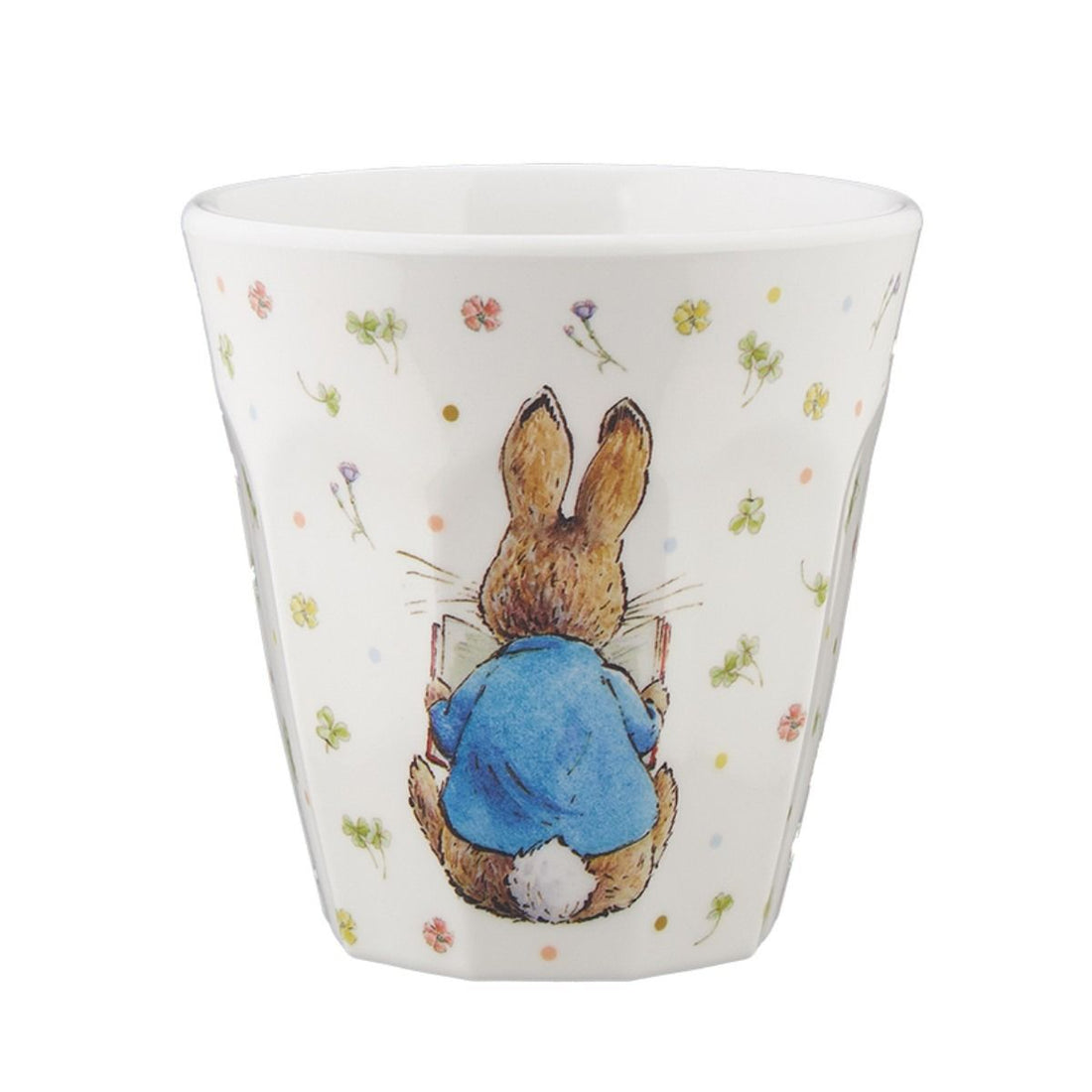 Petit Jour Paris drikkekop med Peter Kanin der læser.