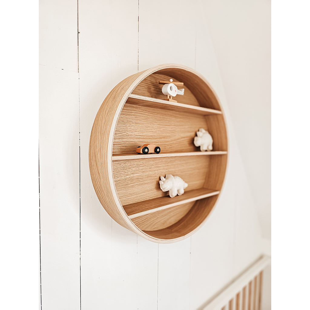 Curve-Lab, Round Shelf, Rund hylle – Eik
