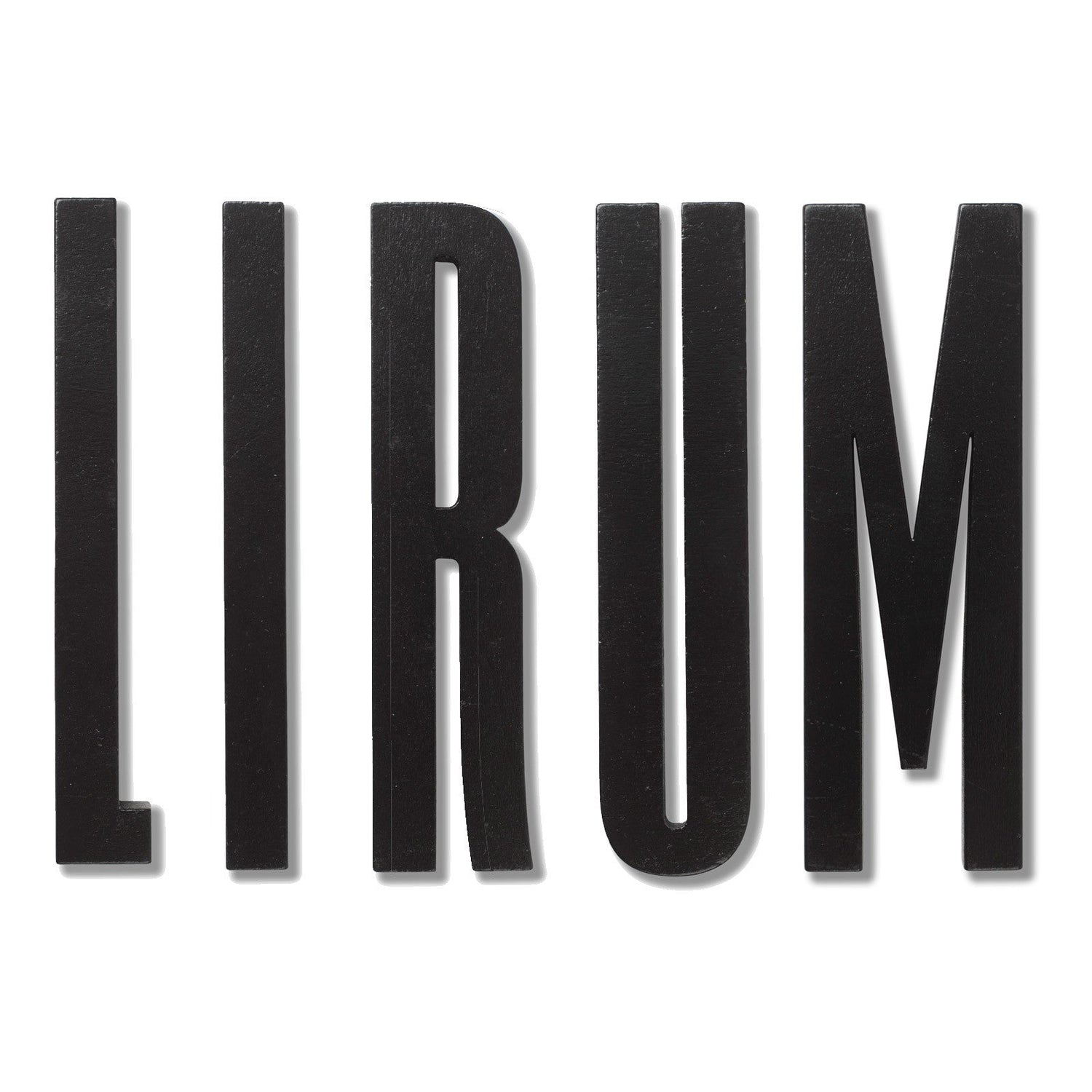 Design Letters bokstaver i tre, A - Å - Sort