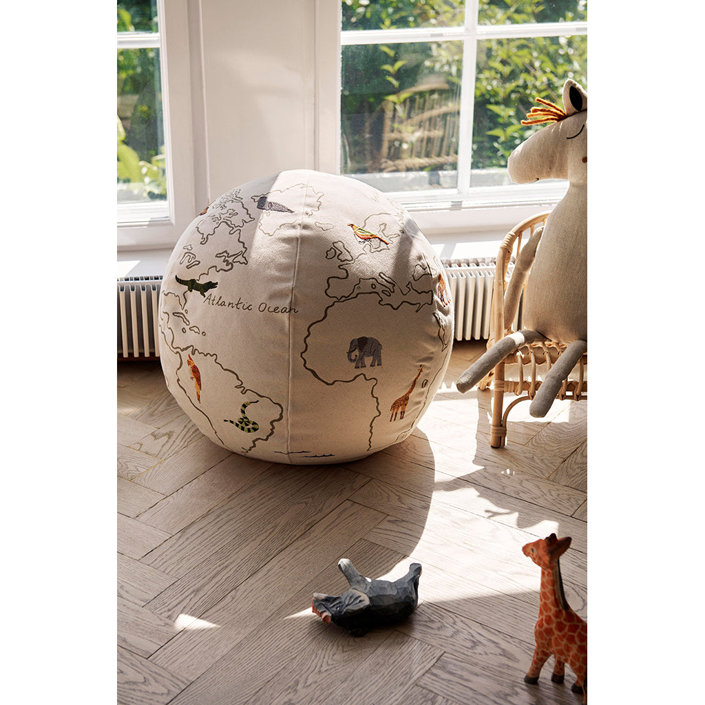 ferm Living puf, World - off-white