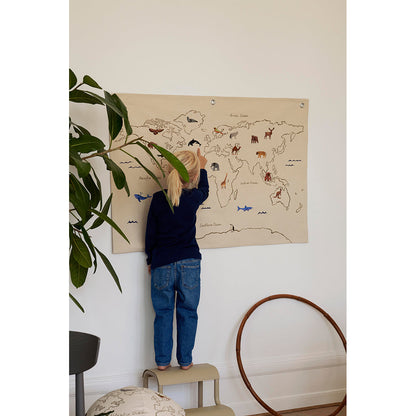 ferm Living veggoppheng/tekstilbilde, The World - off-white