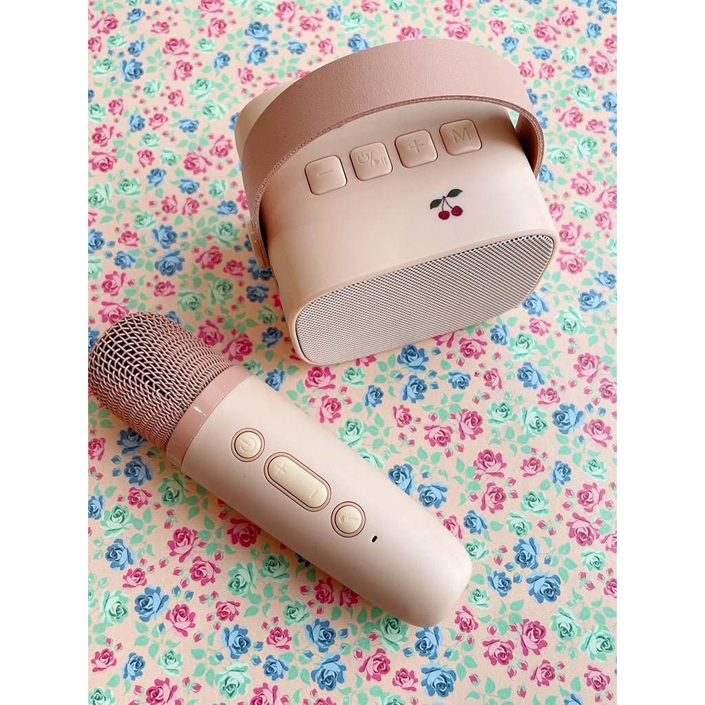 Konges Sløjd høyttaler og mikrofon, Cherry