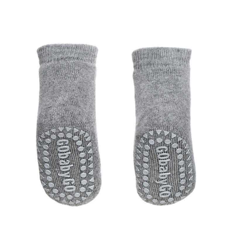 GoBabyGo sklisikre sokker med gummiprikker, grey melange