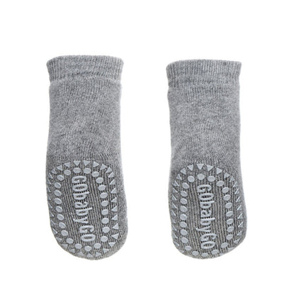 GoBabyGo sklisikre sokker med gummiprikker, grey melange