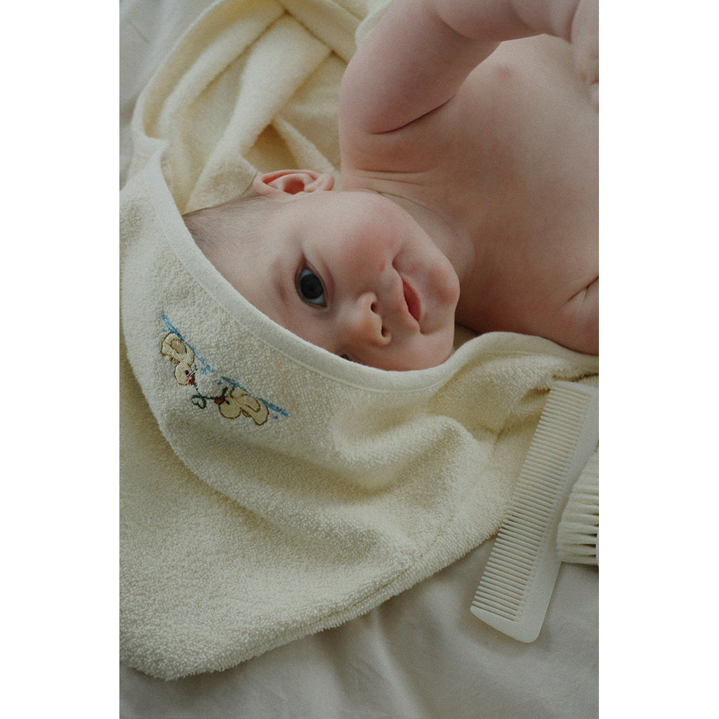 Fanga Fontana Figo babyhåndkle med hette, GOTS - Antique white