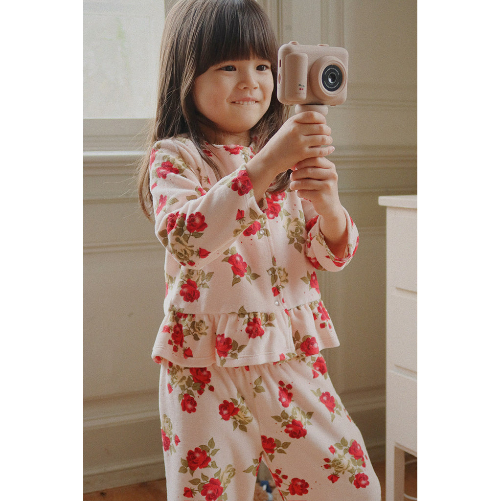 Konges Sløjd, Mitt første kamera - Cherry