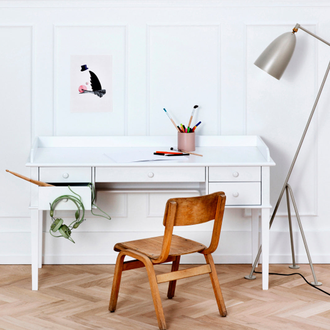 Oliver Furniture, Voksenben til Seaside Skrivebord