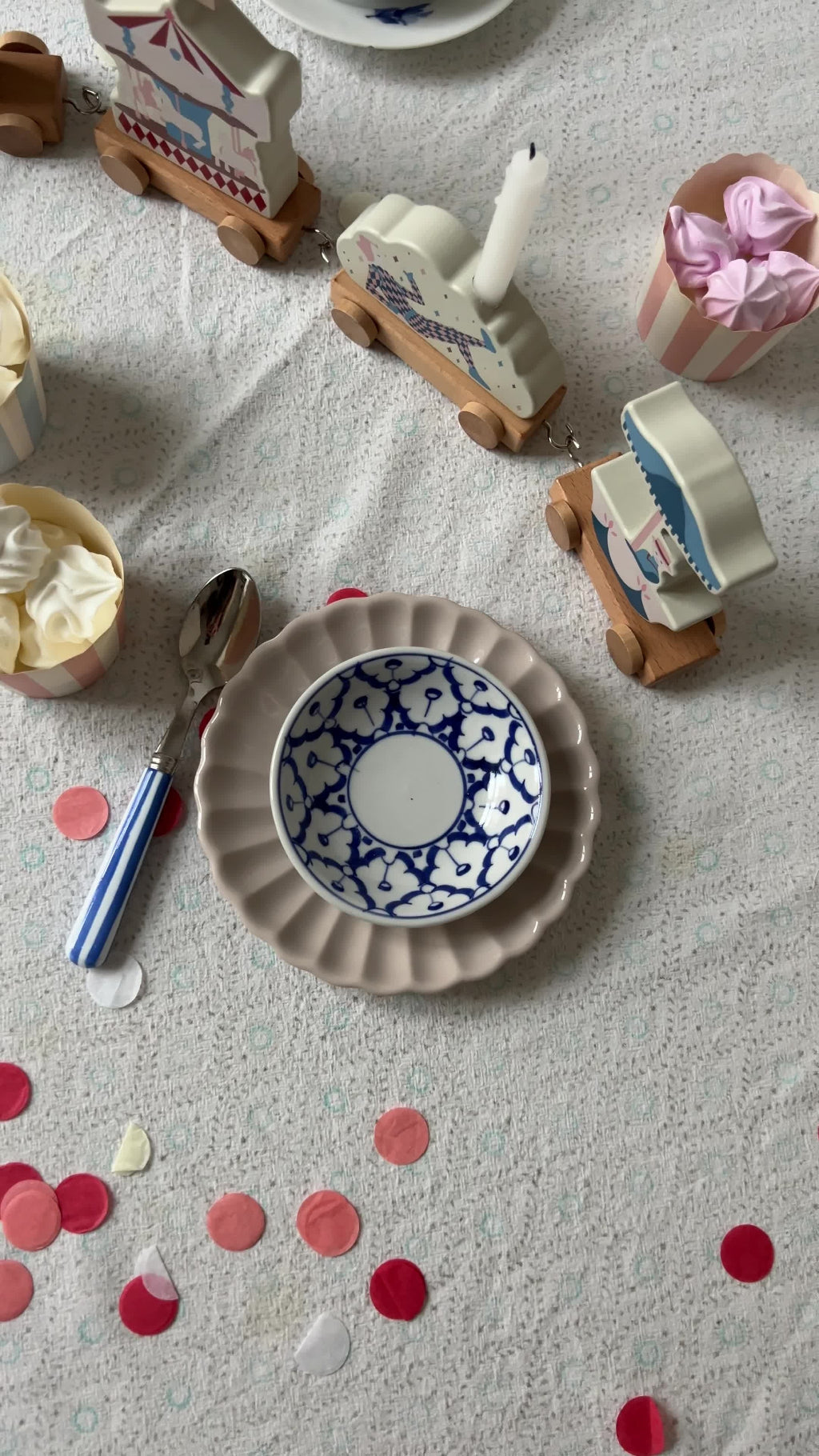 Bursdagstog - FSC 100 % - Karusell