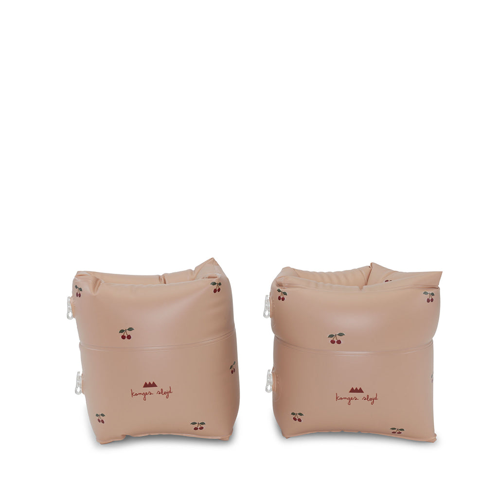 Konges Sløjd badevinger, Cherry