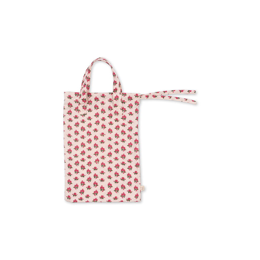 Konges Sløjd dukketilbehør, bleie, teppe og smekke - Rosie rose