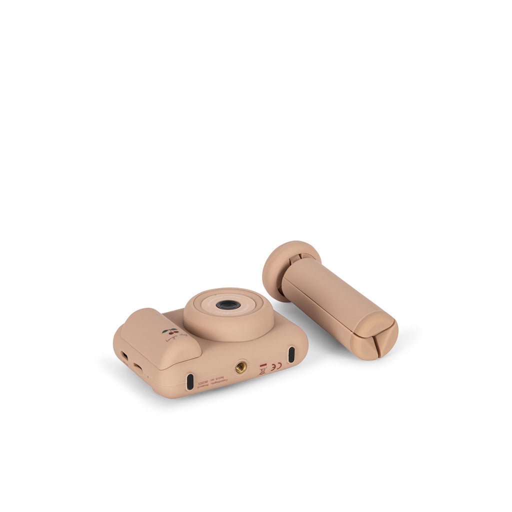 Konges Sløjd, Mitt første kamera - Cherry