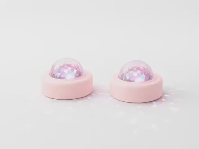 Produktvideo som viser Lalarma Disco Duo - rose i brug

