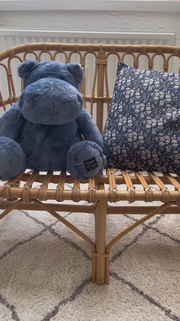 copy_CEAC3BDB-3F75-4F0F-83B1-FADDAF8951A9.mov