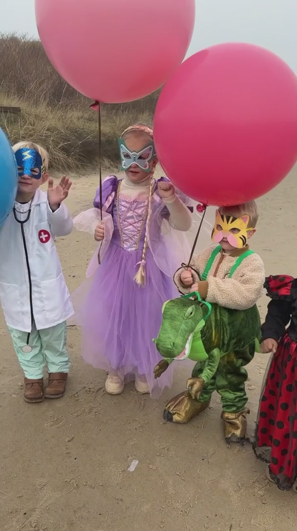 c23aa6d2e5a74084b9f7907ab12fe93c.mov