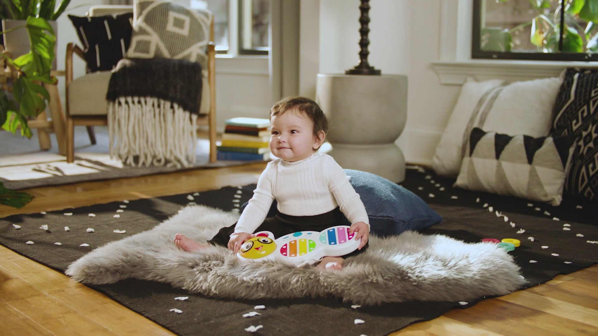 BE-12927_0074451129276_1.mp4