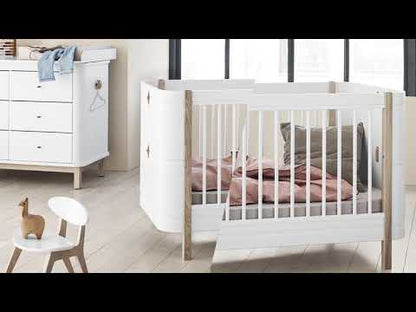 Oliver Furniture, Wood Mini+ Basic sprinkelseng - hvit/eik