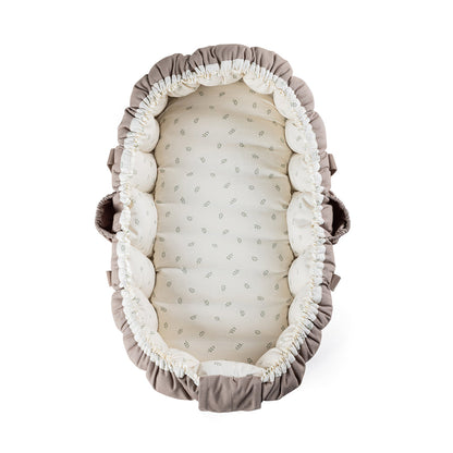 Sebra 3-i-1 babynest, babylift og lekematte, Sophora Leaves - Beige