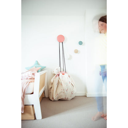 Play&amp;Go To-i-ett teppe, Walk in the park