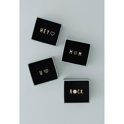 Design Letters Ørering, øredobber m. Arne Jacobsen bokstav - Sølv A-Z