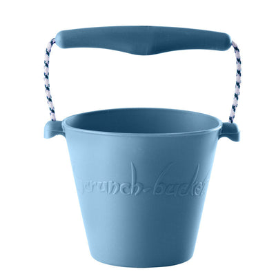 Scrunch-bucket, myk foldbar sandbøtte - duck egg blue